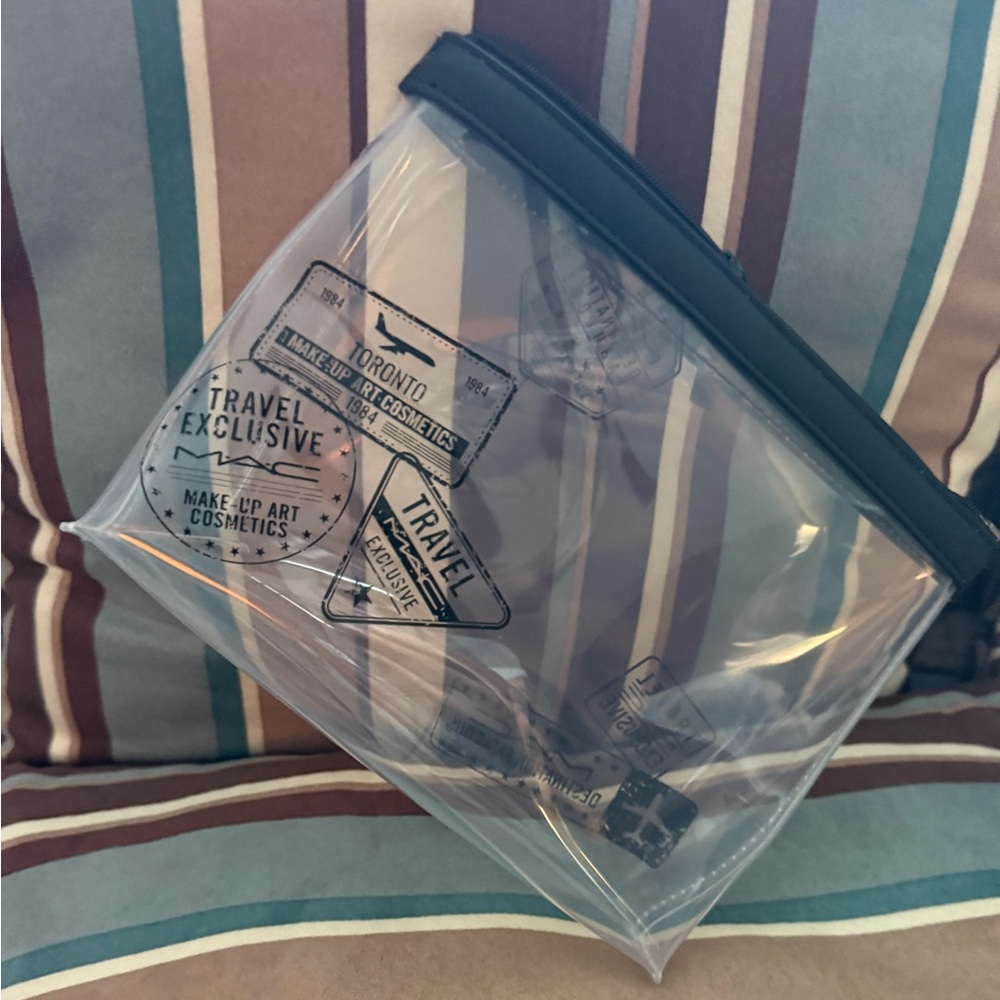 *YEAR END HOLIDAY SALE* 
Clear Travel Exclusive Makeup Bag